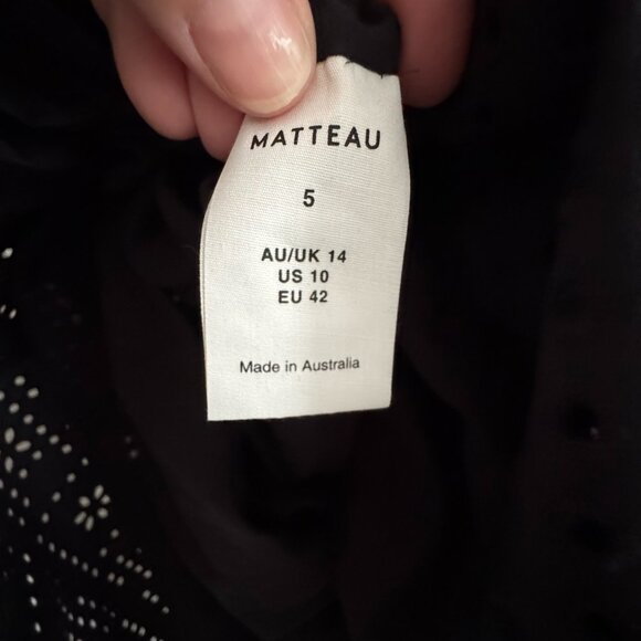 Matteau Broderie-anglaise Organic-cotton Poplin Dress in Black, size "5" - Picture 8 of 10